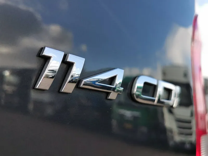 awd, 4wd, L, gt, T, K, i, fsi, tsi, vvt, dwt, gdi, cgi, cdi, vntc, vtc, 4x4, vx, txl, tx cdi.webp