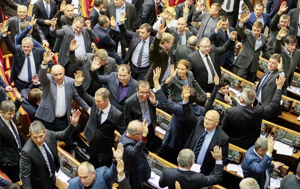 В парламенте произошел государственный переворот - оппозиция В парламенте произошел государственный переворот - оппозиция