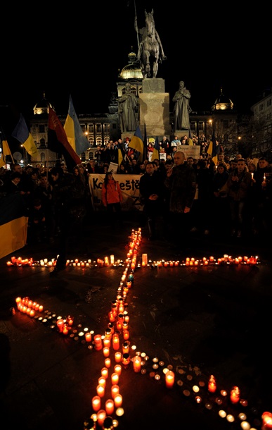Украинцы вышли на митинги по всему миру Украинцы вышли на митинги по всему миру