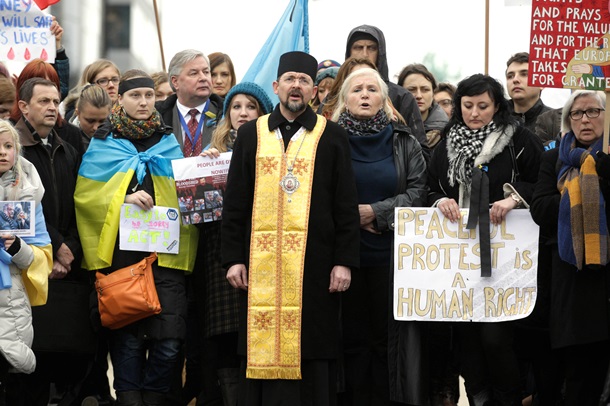 Украинцы вышли на митинги по всему миру Украинцы вышли на митинги по всему миру