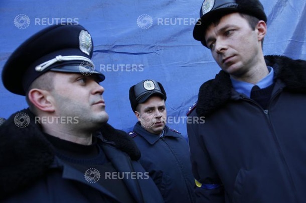В Киев приезжают поддержавшие народ львовские милиционеры В Киев приезжают поддержавшие народ львовские милиционеры