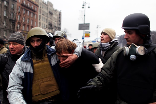 Реакция на появление на улицах Киева депутата-регионала и сторонника ПР Реакция на появление на улицах Киева депутата-регионала и сторонника ПР