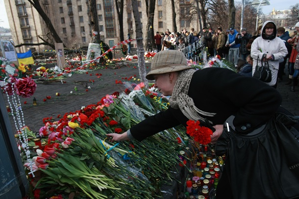 Утро 24 февраля в центре Киева. Визит Кэтрин Эштон Утро 24 февраля в центре Киева. Визит Кэтрин Эштон