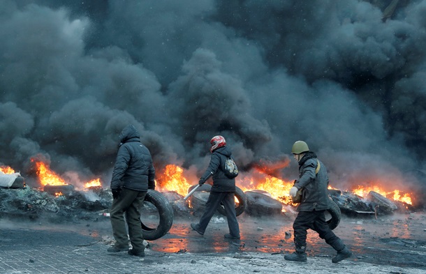 Пятый день противостояния на Грушевского. Фото-видерепортажи 23 января