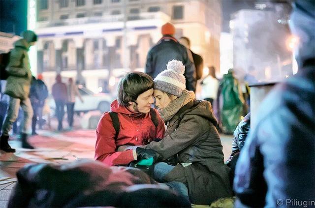 Чтобы никогда не забыть: 60 самых впечатляющих кадров Евромайдана в Киеве. ФОТОрепортаж Чтобы никогда не забыть: 60 самых впечатляющих кадров Евромайдана в Киеве. ФОТОрепортаж