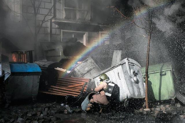 Чтобы никогда не забыть: 60 самых впечатляющих кадров Евромайдана в Киеве. ФОТОрепортаж Чтобы никогда не забыть: 60 самых впечатляющих кадров Евромайдана в Киеве. ФОТОрепортаж