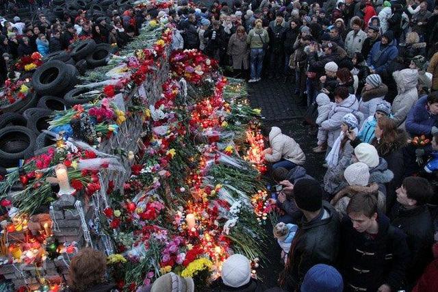 Чтобы никогда не забыть: 60 самых впечатляющих кадров Евромайдана в Киеве. ФОТОрепортаж Чтобы никогда не забыть: 60 самых впечатляющих кадров Евромайдана в Киеве. ФОТОрепортаж