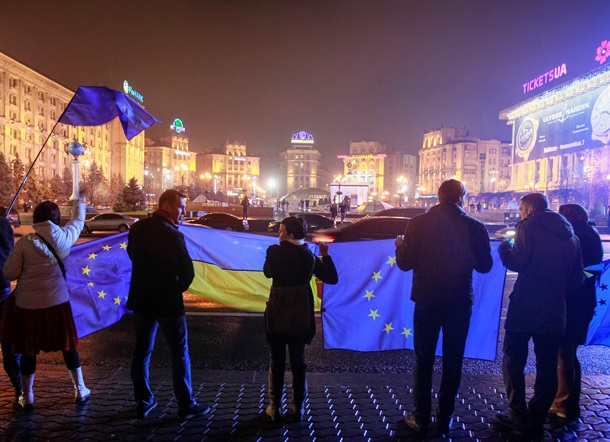 21 ноября Украина отмечает годовщину начала Майдана Достоинства 21 ноября Украина отмечает годовщину начала Майдана Достоинства