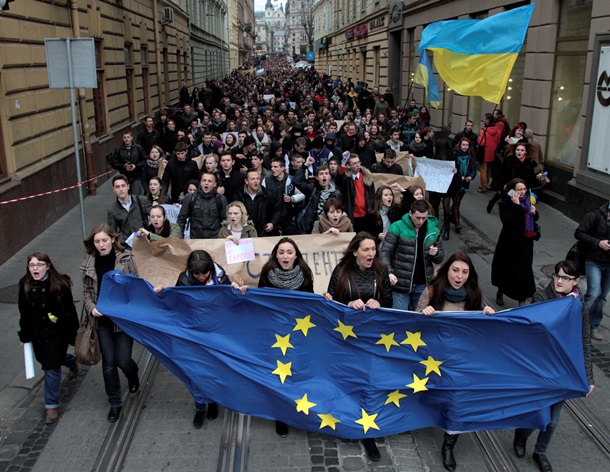 21 ноября Украина отмечает годовщину начала Майдана Достоинства 21 ноября Украина отмечает годовщину начала Майдана Достоинства