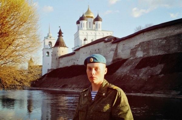 За ЛНР воюет фашист из Петербурга, который отрезал щенкам головы (фото) За ЛНР воюет фашист из Петербурга, который отрезал щенкам головы (фото)