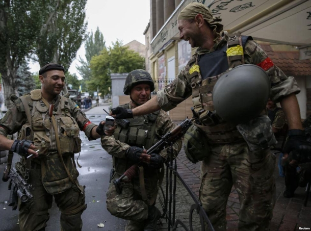 Украинская армия освободила Авдеевку и готовится взять Первомайск. Украинская армия освободила Авдеевку и готовится взять Первомайск.