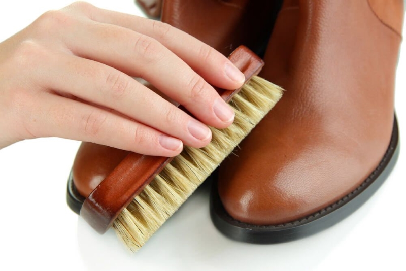 Взуття: Догляд та дезінфекція how-often-to-change-hygiene-items5.jpg