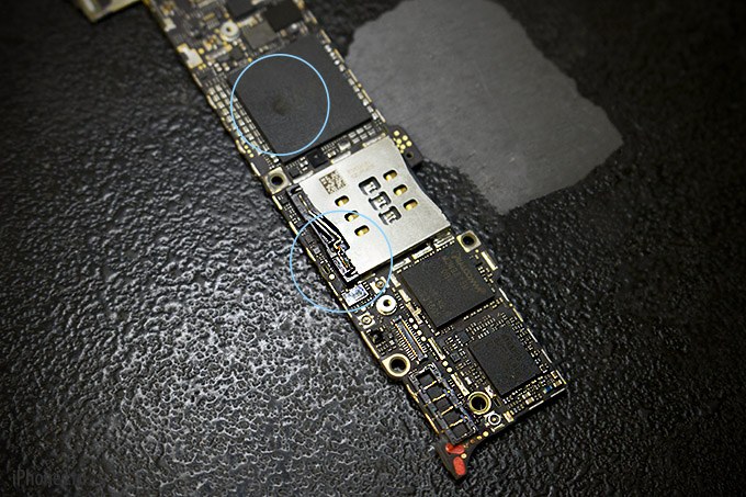 Инструкция для тех, кто утопил iPhone в воде. Инструкция для тех, кто утопил iPhone в воде.