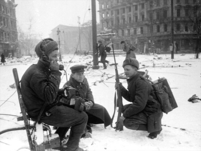 30 снимков Великой Отечественной войны 30 снимков Великой Отечественной войны